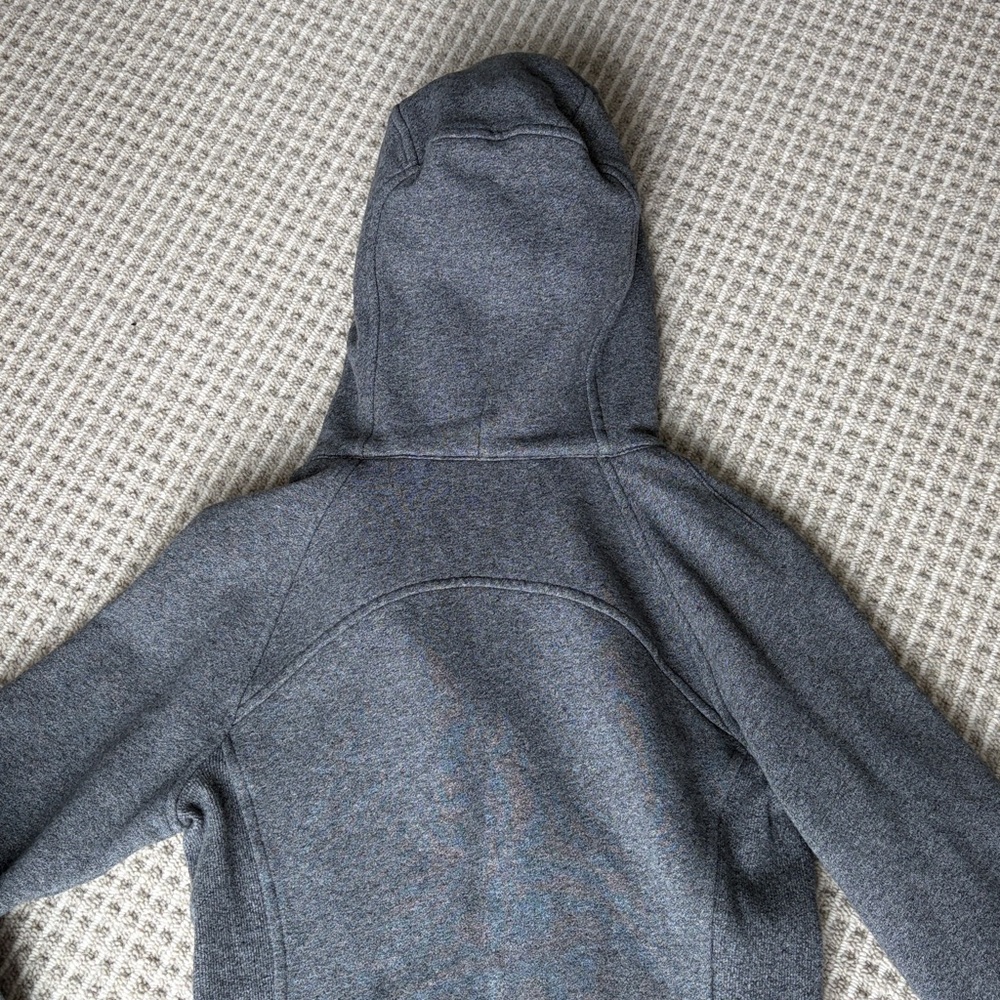 Lululemon Scuba Full Zip Hoodie - Picture 4 of 4